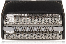 Braun Series 3 30B replacement head closeup boosts shaving performance.