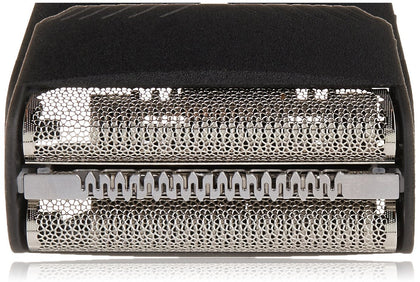 Braun Series 3 30B replacement head closeup boosts shaving performance.