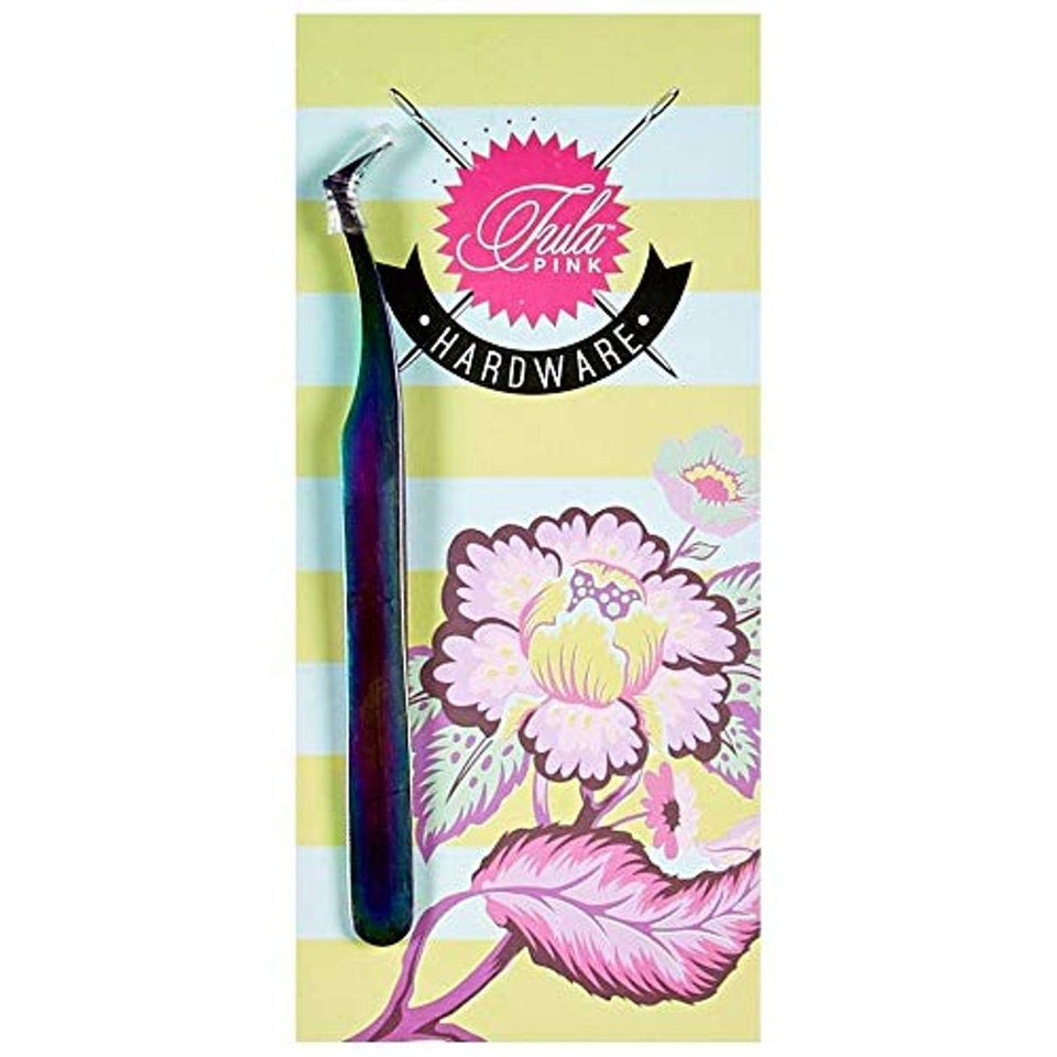 Brewer Sewing Tula Pink 4.5-inch Swiss-style angled tweezer tip for precise thread work in quilting.