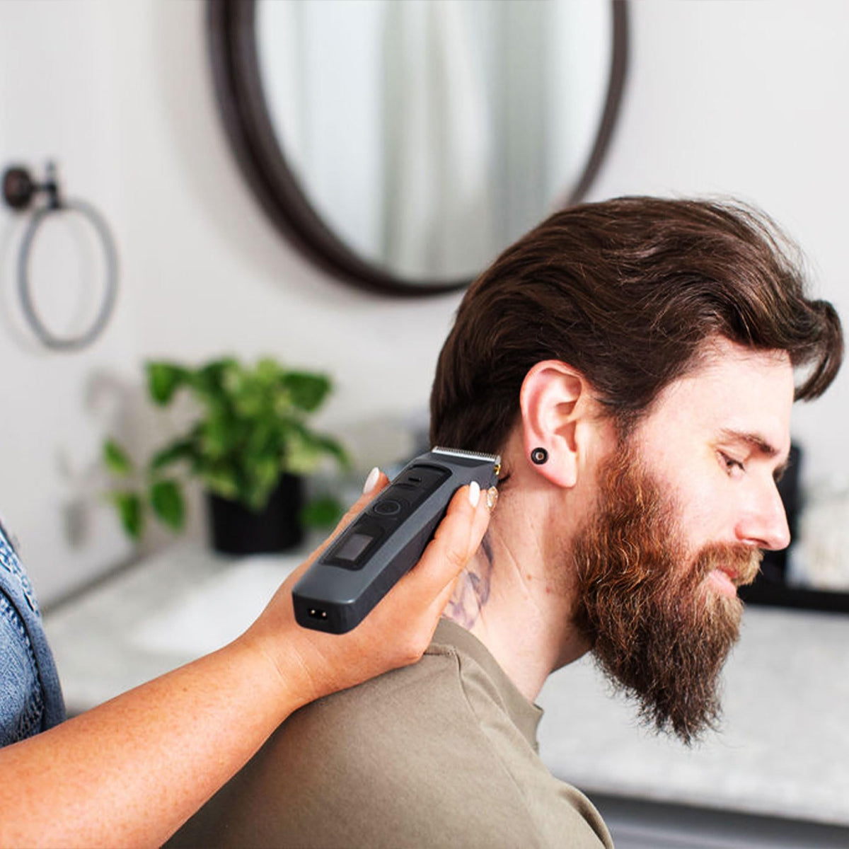 Brio Beardscape V2 2-year warranty with trusted customer support.