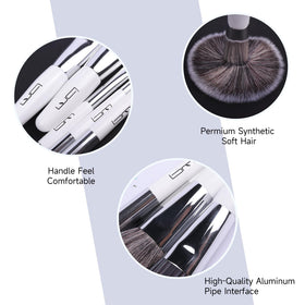 Brush Master soft synthetic bristles deliver silky blending for smooth, even makeup application