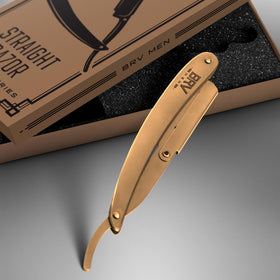 BRV MEN ergonomic razor handle close-up highlighting comfortable, balanced control.