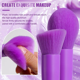 BS-MALL concealer brush for precise under-eye coverage.