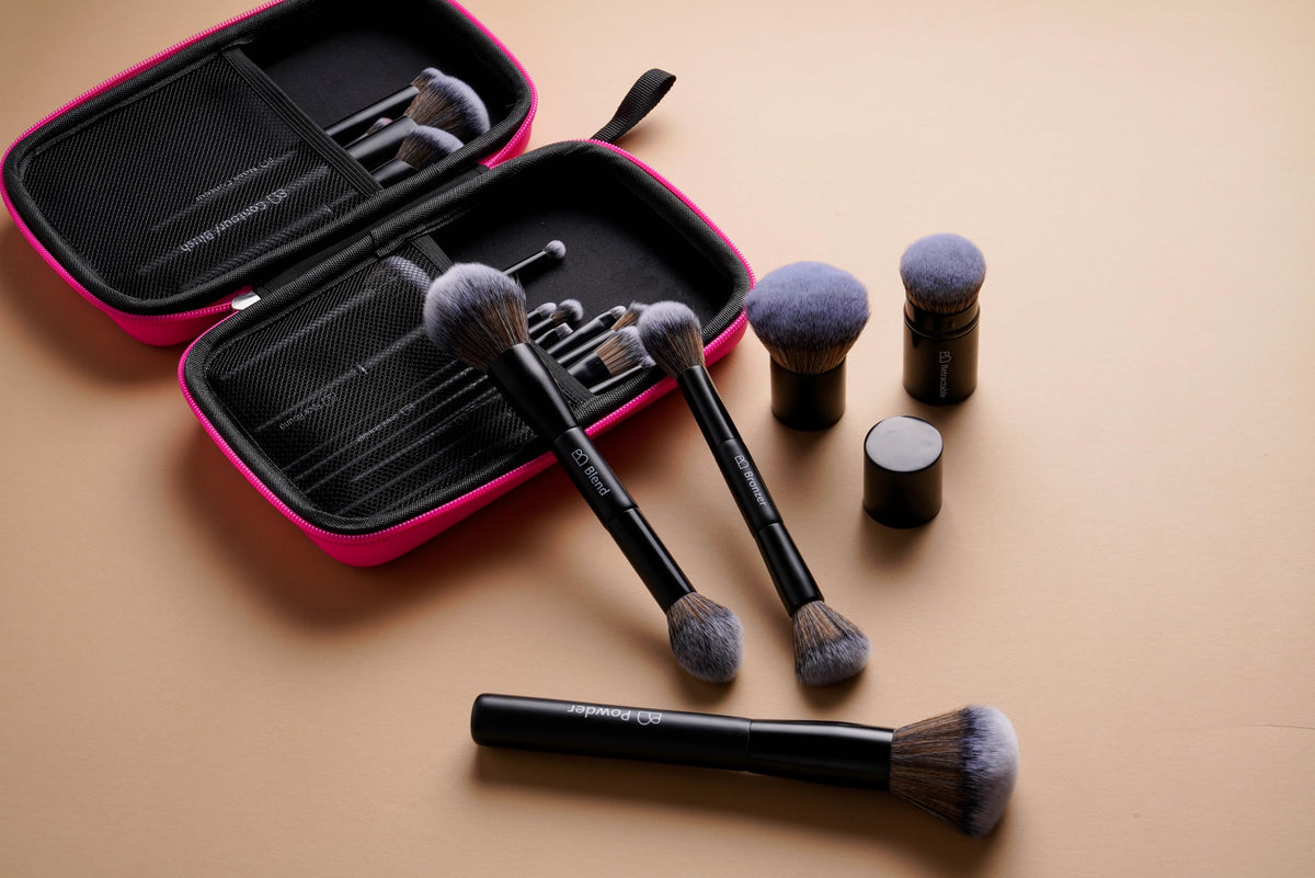 BS-MALL Travel case that keeps brushes organized and protected on the go