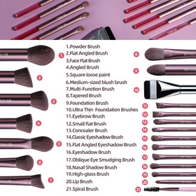 Triangle puffs demonstrate multi-use blending for powders.