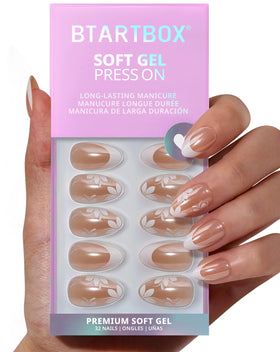 BTArtbox Nail Kit with 32 nails and sizes delivers quick, customizable DIY manicure.