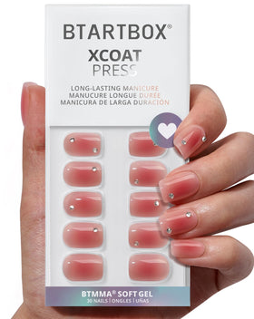 BTArtbox press on nails short lamp crystal close-up shows long-lasting wear.