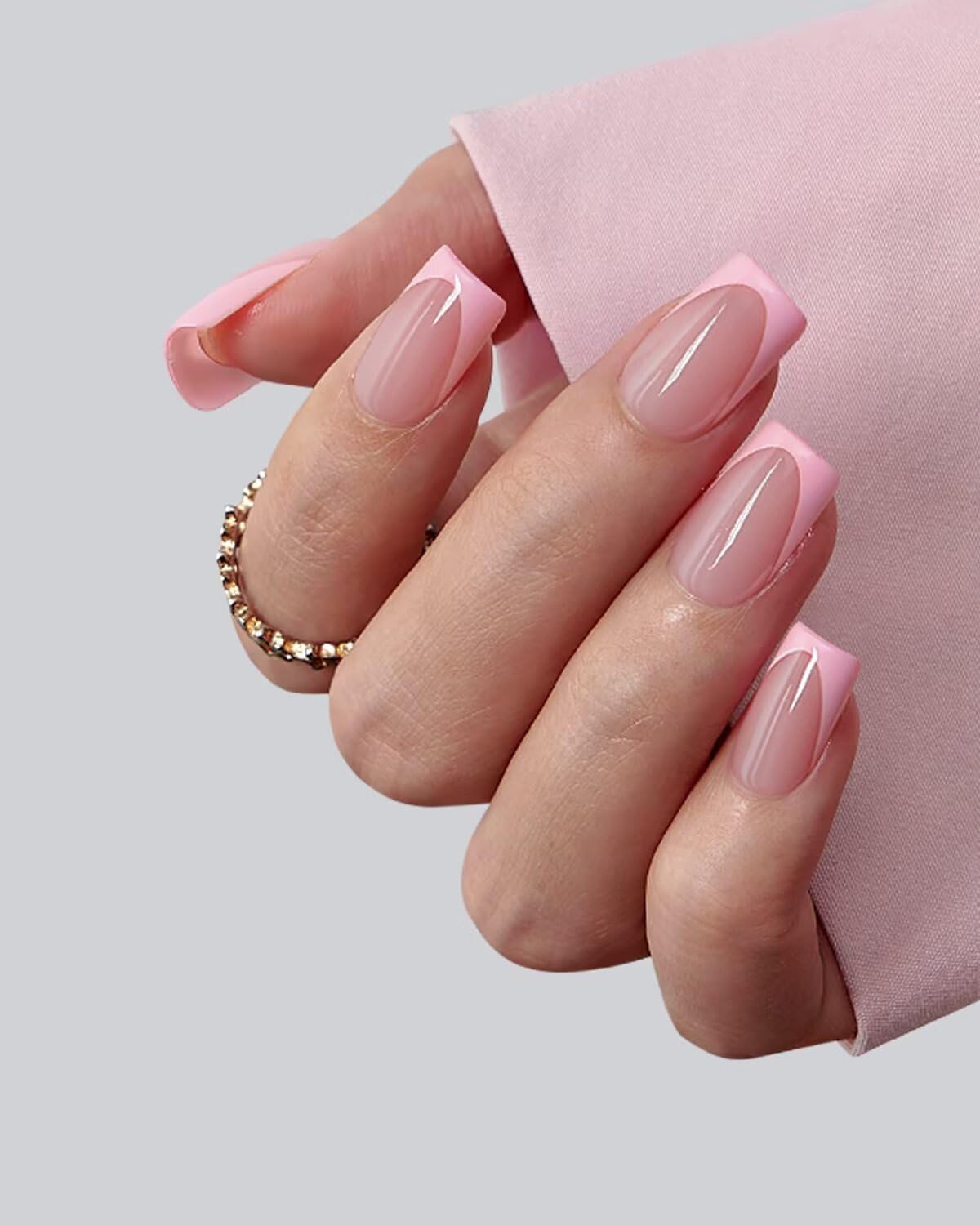 BTArtboxnails short square soft gel nails provide lightweight comfort at home