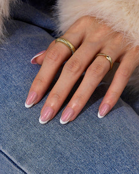 BTArtboxnails XCOATTIPS 96-piece kit with versatile French tips.