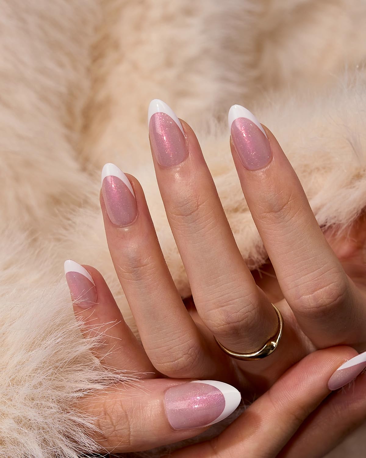 BTArtboxNails XCOATTIPS pre-applied builder gel and top coat for quick manicures.