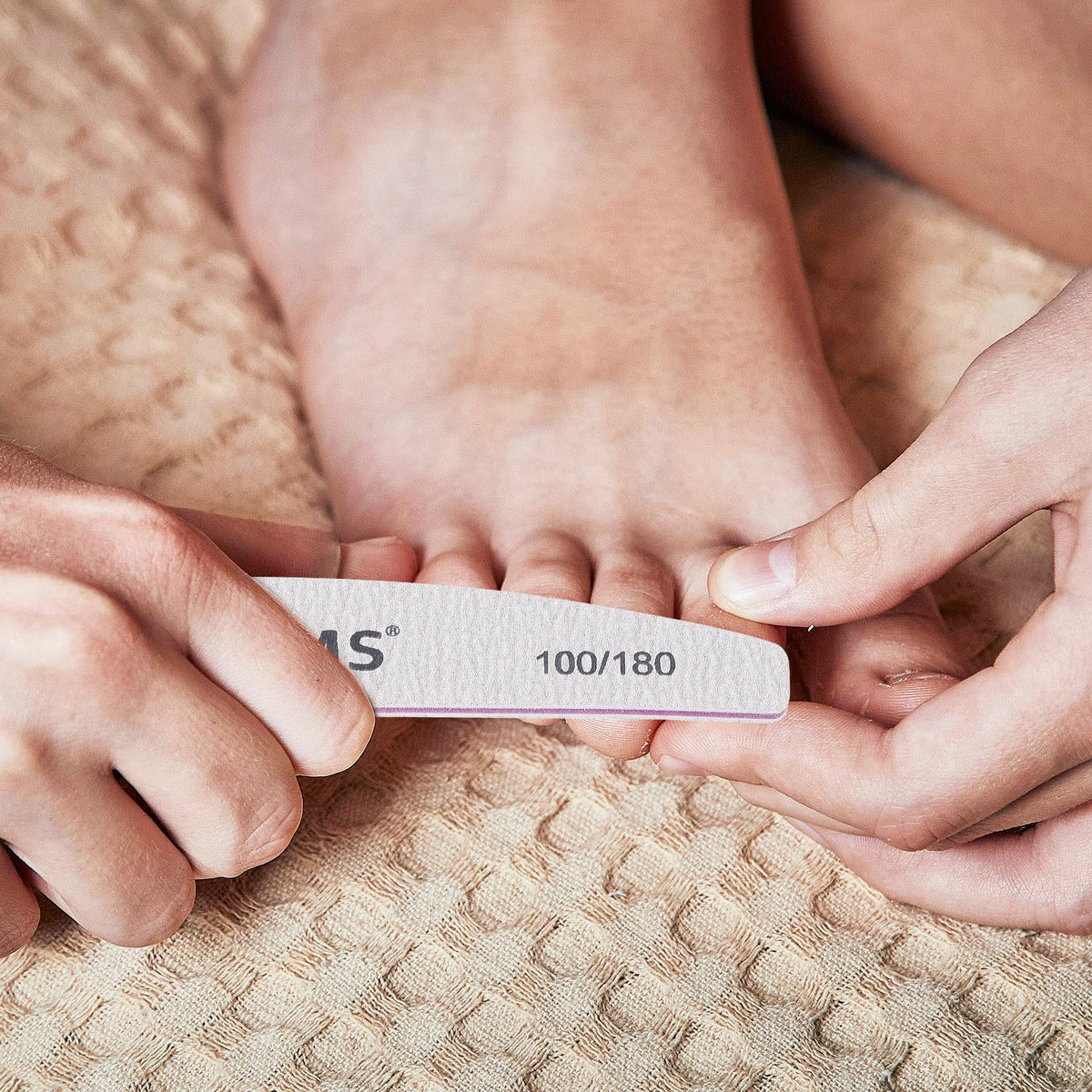 BTYMS easy-clean design keeps tools hygienic after manicures.