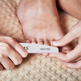 BTYMS easy-clean design keeps tools hygienic after manicures.