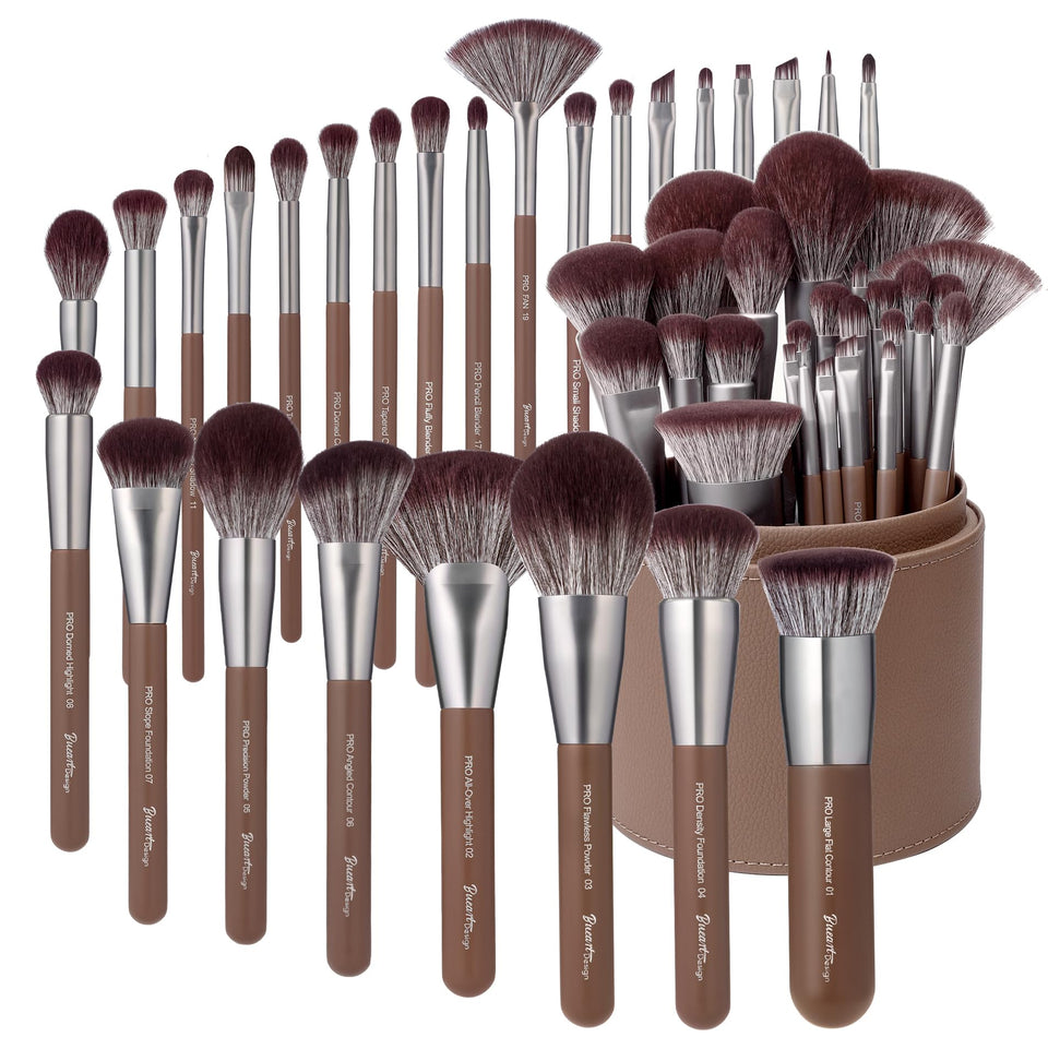 Bueart Design 26-piece brush set displayed with extra-large holder for organization.