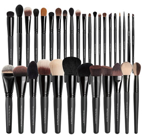 Bueart Design 32pcs professional makeup brush set for full-face application.