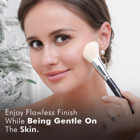 Bueart Design blush brush creates soft, even cheek color.