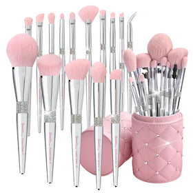 Bueart Design pink brush holder with lid keeps brushes organized and protected.