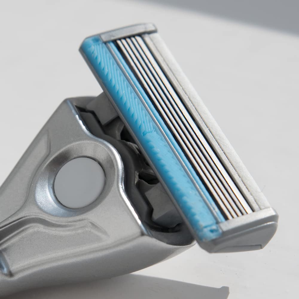 Bulldog glass razor head with pivot design for precise guidance.