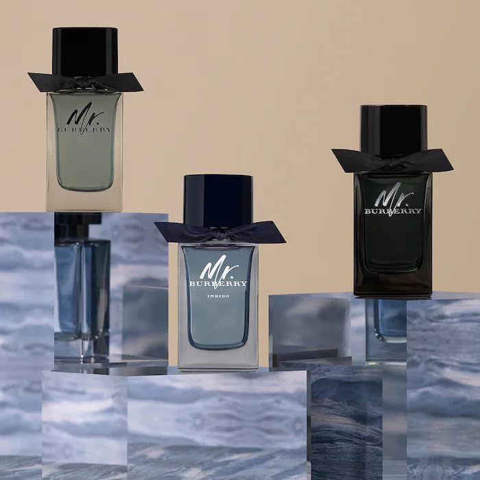 Close-up notes of Tarragon and Cinnamon in Mr. Burberry EDP.