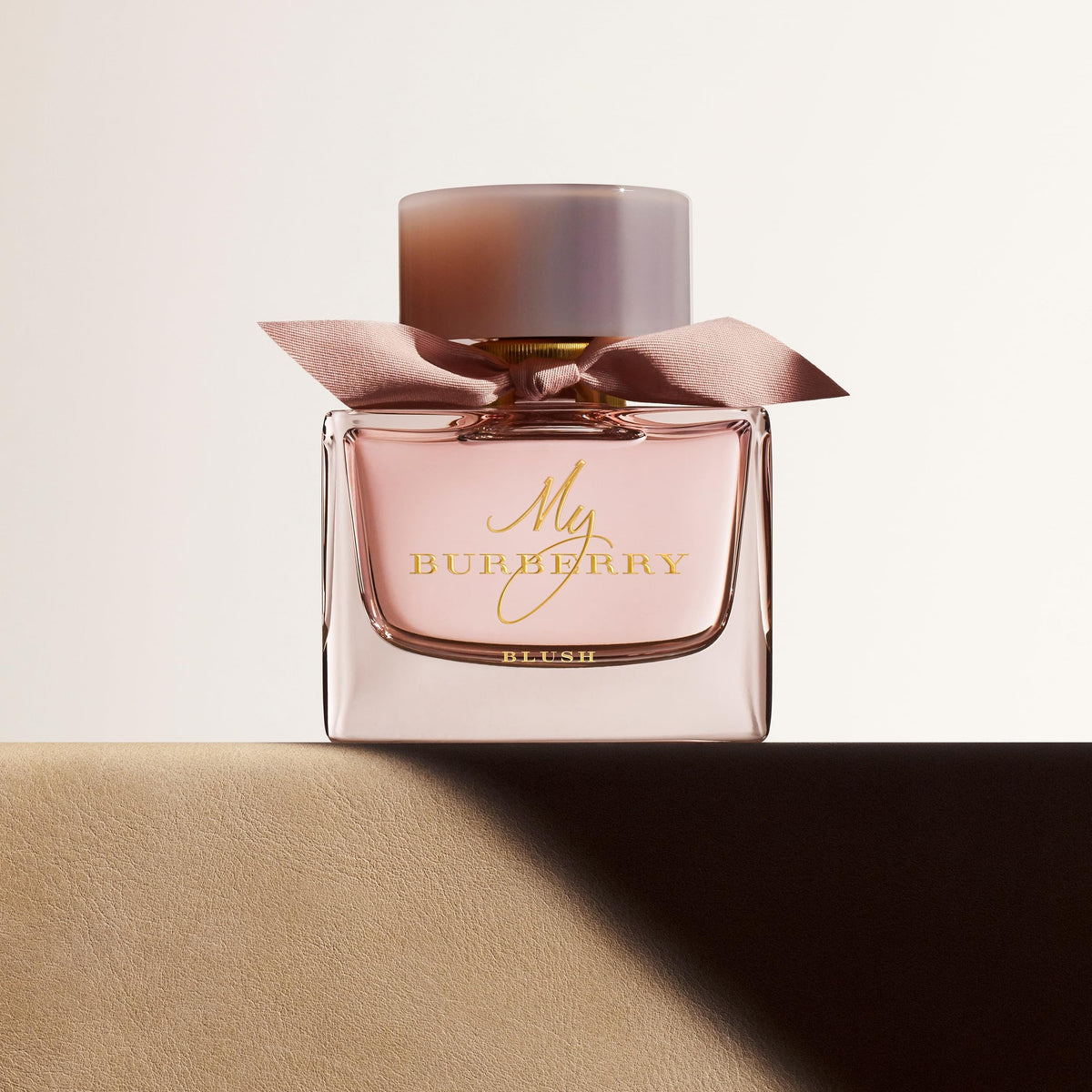BURBERRY My Burberry Blush base notes jasmine and wisteria linger softly.