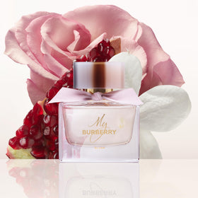 BURBERRY My Burberry Blush heart notes geranium, rose, apple bloom for elegant daily wear.