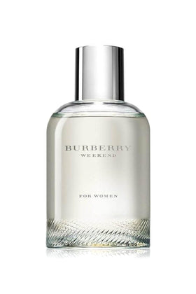 Burberry Weekend notes close-up, highlighting the floral profile for daytime use.
