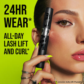 BUXOM Lash Xtension Lift Mascara removes easily with warm water.