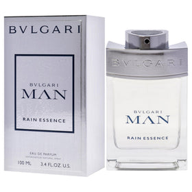 BVLGARI Man Rain Essence nozzle close-up showing precise spray.