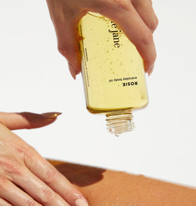 By Rosie Jane Everyday Body Oil pump application for easy daily hydration