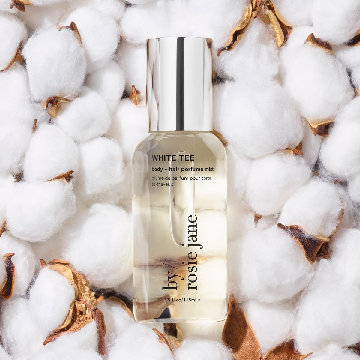 Lily water and jasmine base notes on skin