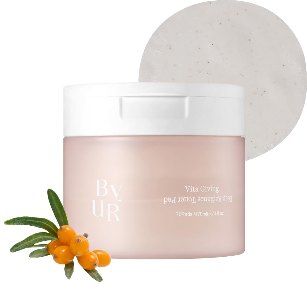 ByUR Vita Giving Keep Radiance toner pad packaging for convenient daily pore care.