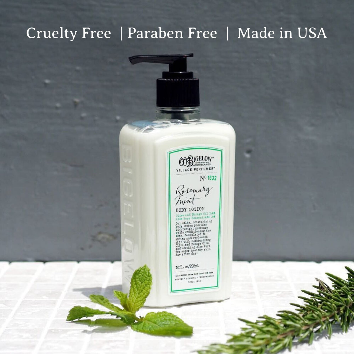 Fragrance notes of rosemary, peppermint and spearmint for a refreshing aroma.