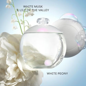 Cacharel Noa EDT bottle with iridescent pearl finish for premium feminine fragrance