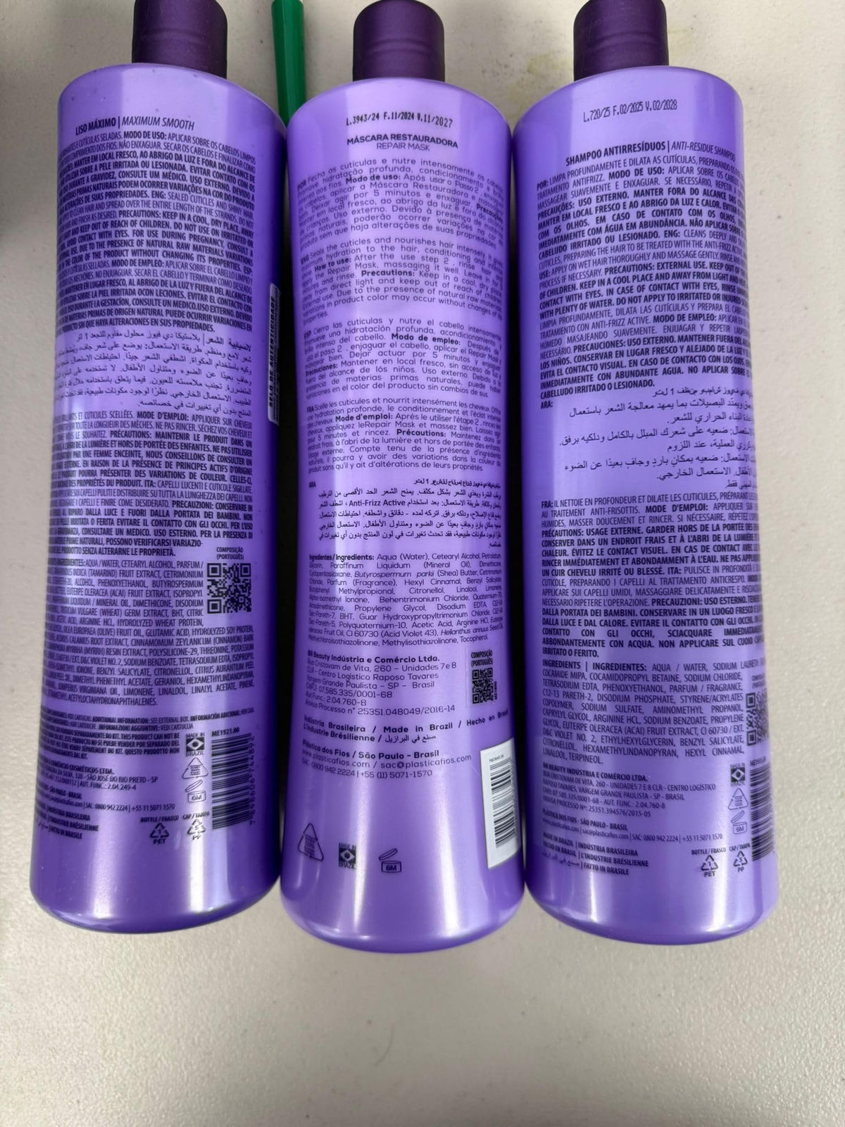 Cadiveu Plastica Dos Fios repair mask tube nourishes and strengthens hair.