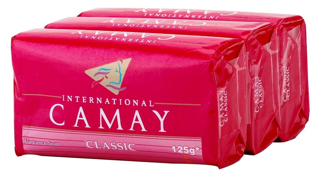 Camay Classic 3-pack soap bar close-up, refreshing scent for a clean, smooth feel