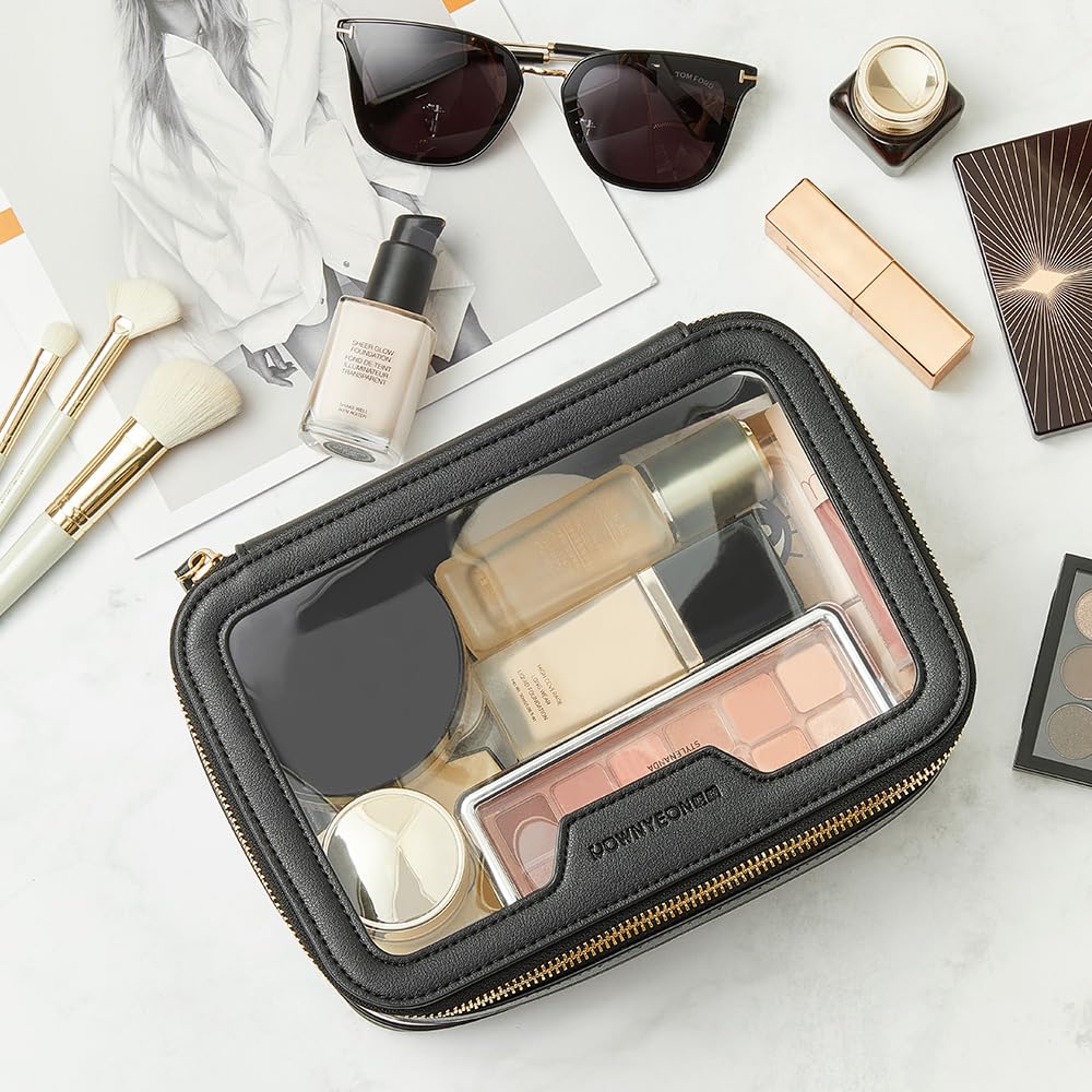 Camdeez Rownyeon lightweight PVC design feels durable for frequent travel.