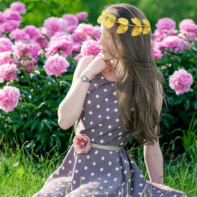 Canlierr durable plated gold finish headband for long-lasting use.
