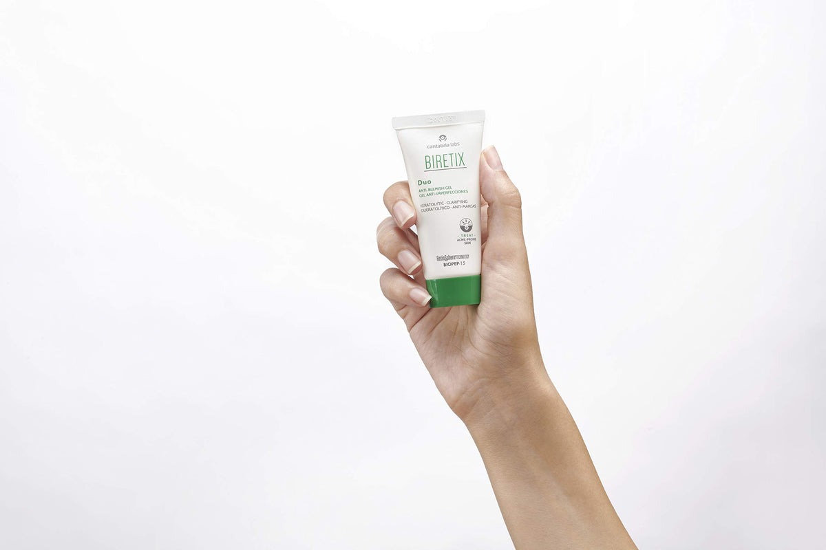 Cantabria Labs Biretix Duo Gel packaging showing a compact 30 ml tube.