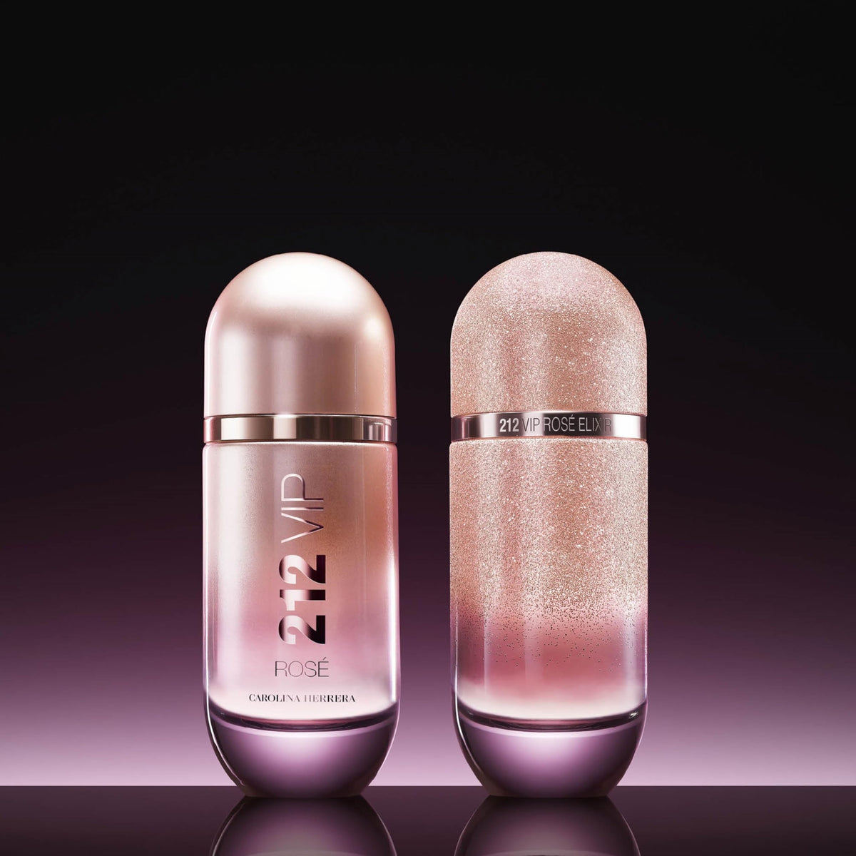212 VIP Rosé peach blossom close-up hints at a seductive daytime-to-night fragrance.