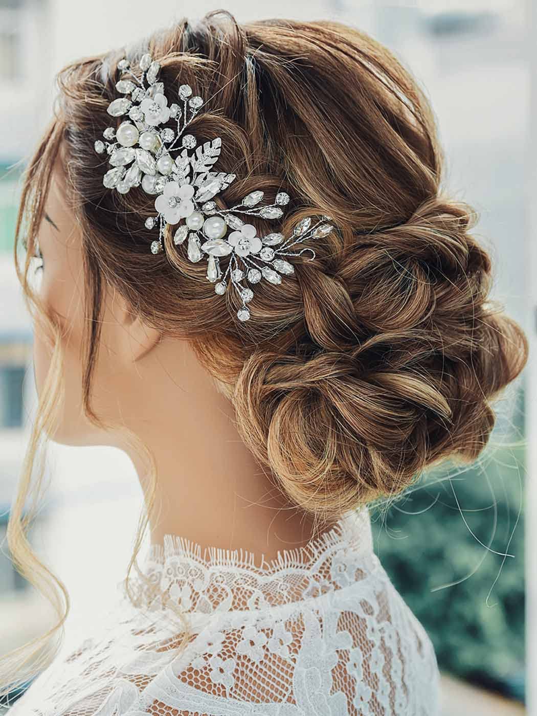 Catery alligator clip hair accessory provides secure styling without slipping