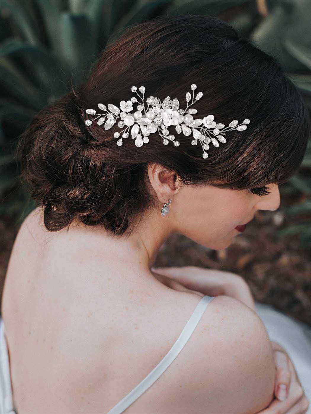 Catery floral crystal clip is ideal for prom, garden parties, and anniversaries