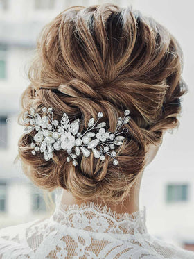 Catery sparkling flower clip adds subtle shine to various hairstyles