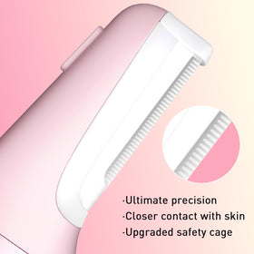 CATLANE travel-case image demonstrates protective storage for trips.