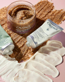 Caudalie Vinoclean Deep Cleansing Exfoliator packaging travel-friendly tube for on-the-go cleansing