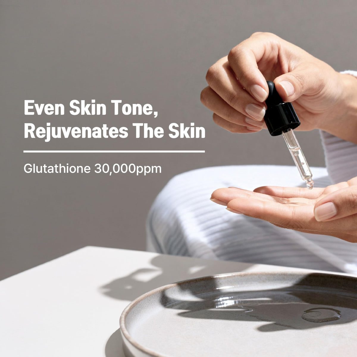 Ceramide NP and Panthenol in CELDYQUE Glow Serum support moisture barrier.