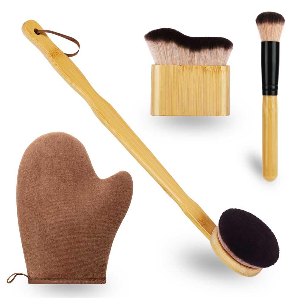CeleCily self-tanning mitt for smooth, even coverage.