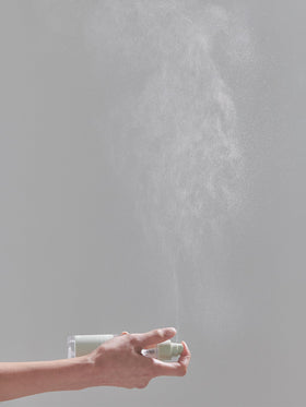 Celimax Heartleaf BHA Body Mist niacinamide ingredient highlight.