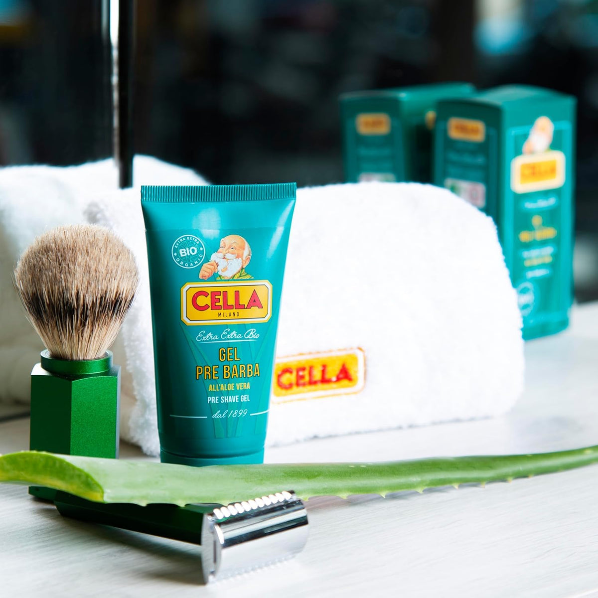 Cella Milano Aloe Vera ingredients highlight soothing, moisturizing properties during shave