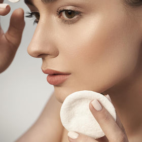 Cera di Cupra Rose Face Cream on face demonstrates smooth, daily hydration.