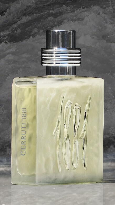 Cerruti 1881 bottle macro highlights sleek glass and metal accents for a refined look.
