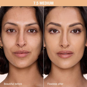 Charlotte Tilbury AIRbrush Flawless Blur Concealer Micro-Dot Tip for precise invisible coverage.